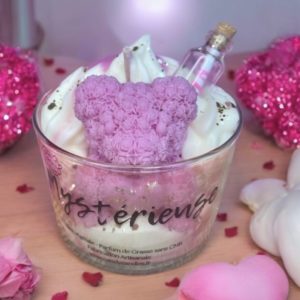 Bougie Gourmande Mystérieuse parfum Lolita L./ Message à personnaliser dans la fiole