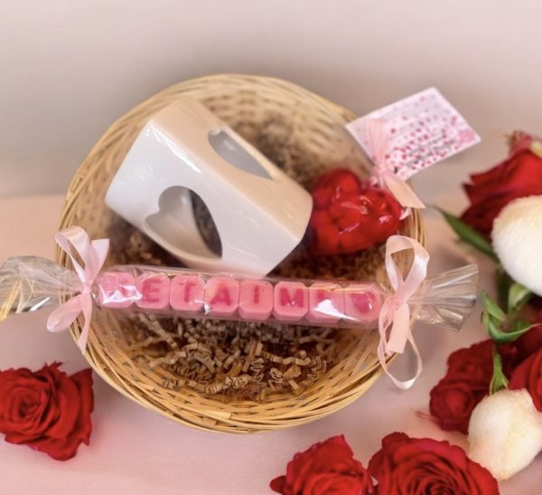 Brûleur coeur + Fondants parfumés Coeur ou Pomme / Petits coeurs + Fondants parfumés "Je t'aime"