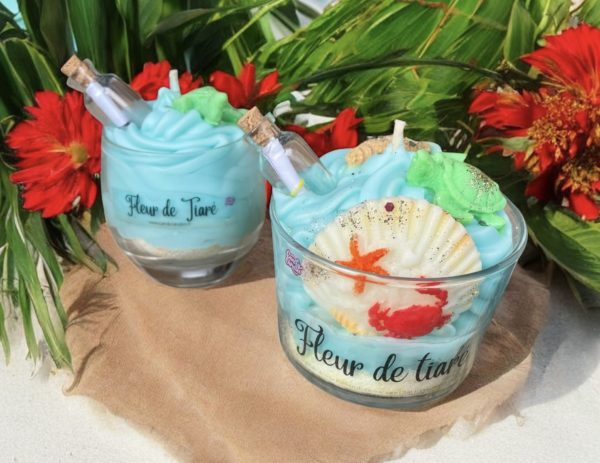 Bougie Gourmande parfum Fleur de Tiaré (message a personnaliser dans la fiole)